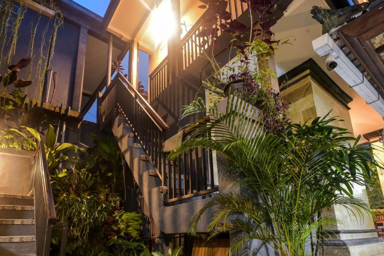 Kamar Suci House Hotel Ubud  Exterior photo